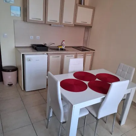 Apartment Deluxe In Sunny