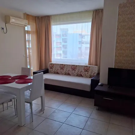 Apartment Deluxe In Sunny